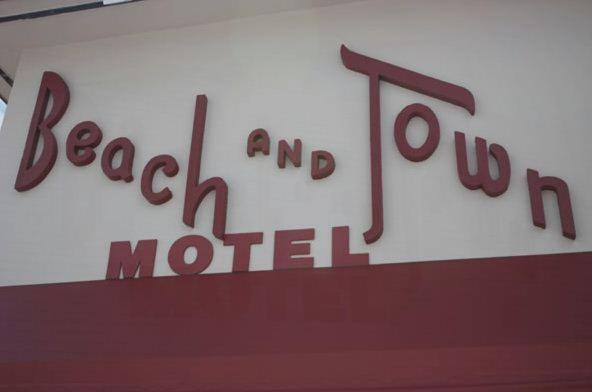 Beach And Town Motel Hollywood Exteriör bild